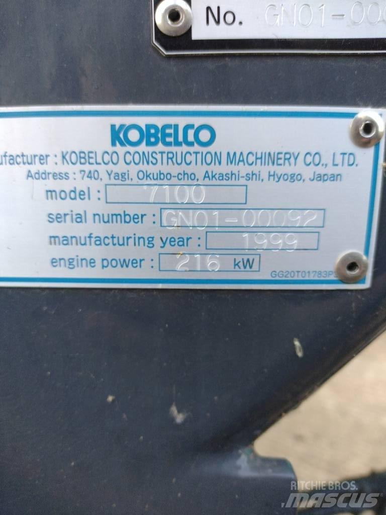 Kobelco 7100 Pásové žeriavy