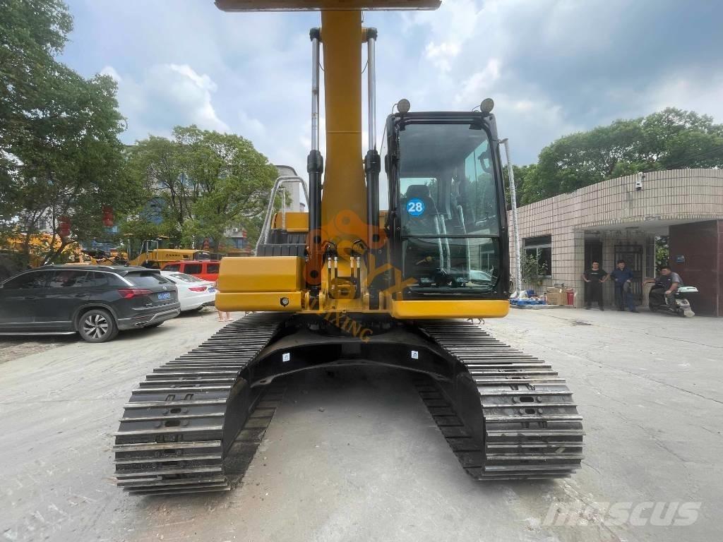 CAT 320GC NEXT GEN Pásové rýpadlá