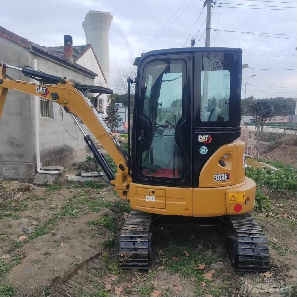 CAT 303 E Pásové rýpadlá