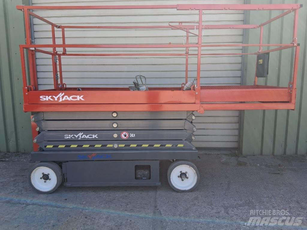 SkyJack SJ III 4626 Nožnicové zdvíhacie plošiny