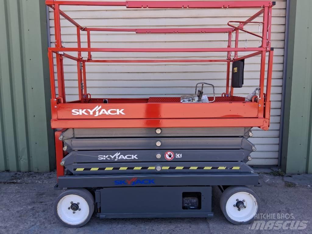 SkyJack SJ III 4626 Nožnicové zdvíhacie plošiny