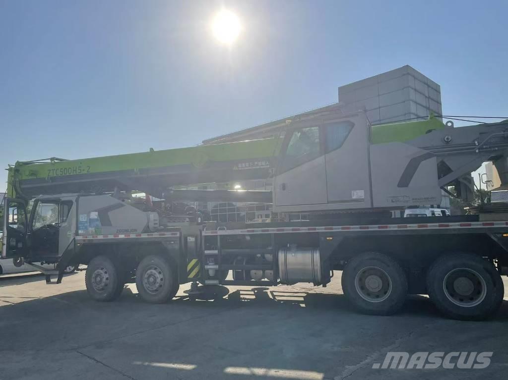 Zoomlion ZTC 500 V Univerzálne terénne žeriavy