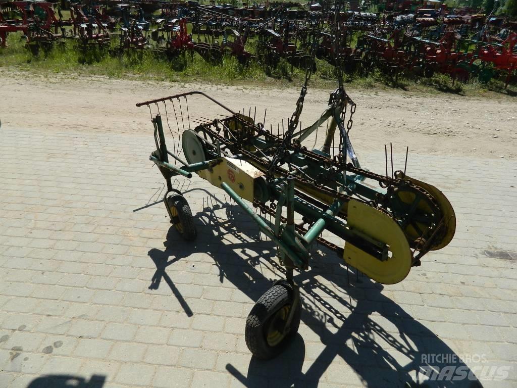  FA 240 Obracače a zhrabovače sena