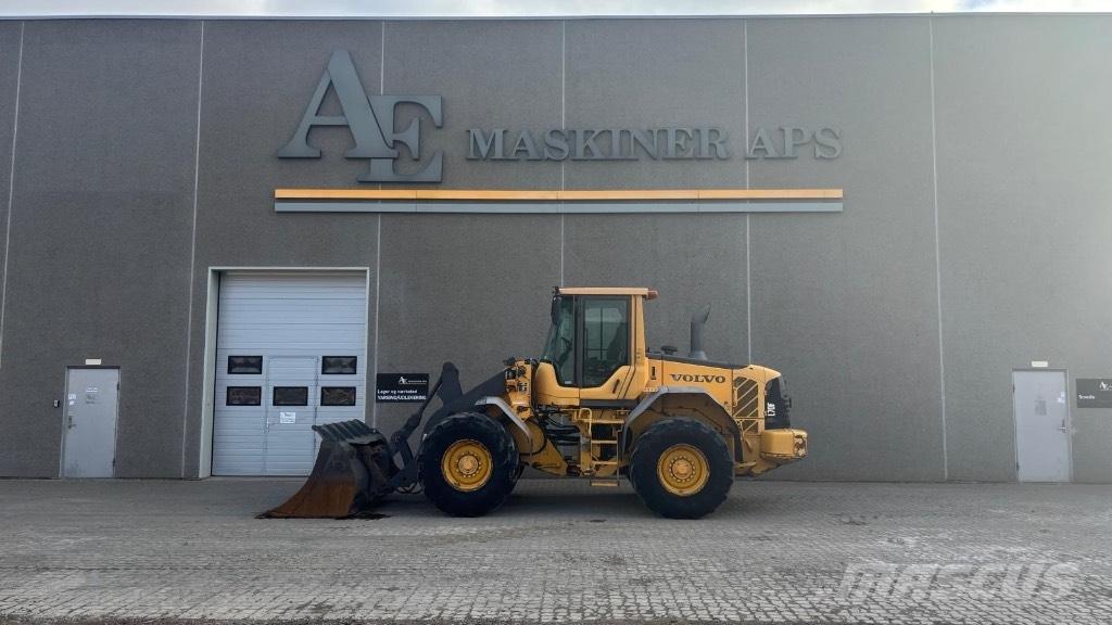 Volvo L 70F Kolesové nakladače