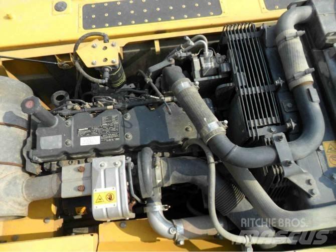 Komatsu pc200-8 Pásové rýpadlá