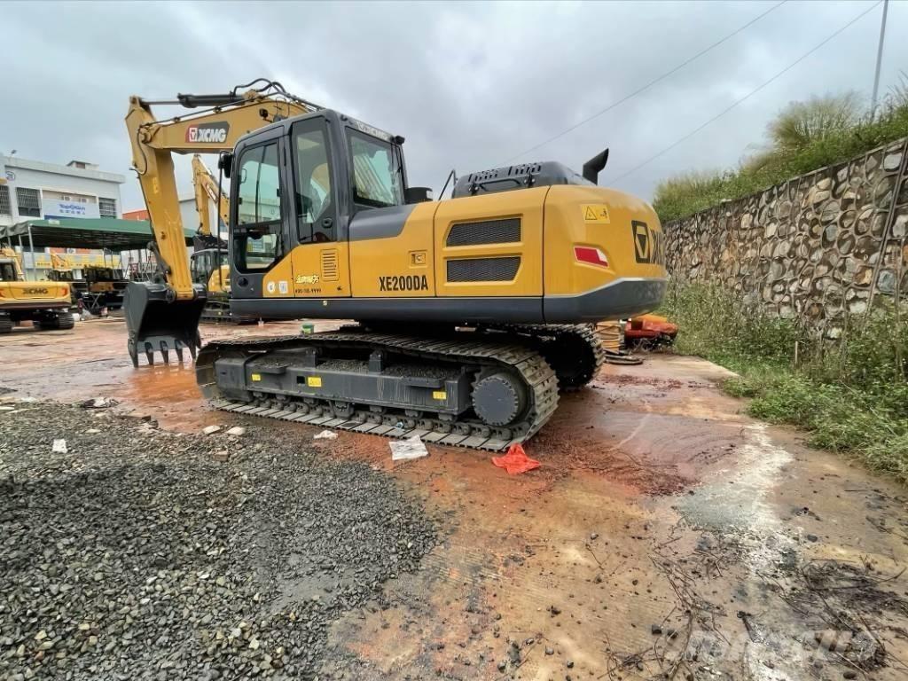 XCMG XE 200 DA Pásové rýpadlá