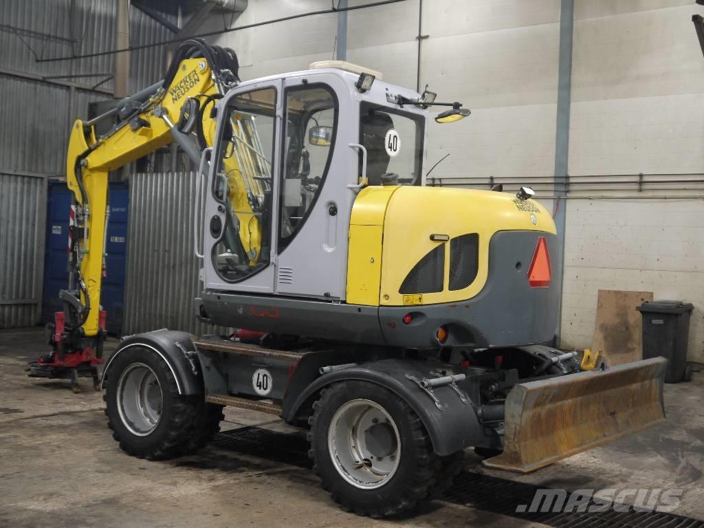 Wacker Neuson EW 100 Kolesové rýpadlá