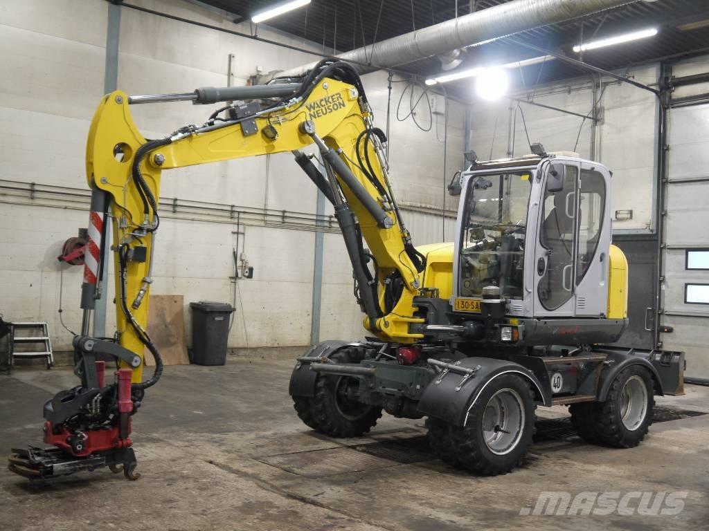 Wacker Neuson EW 100 Kolesové rýpadlá