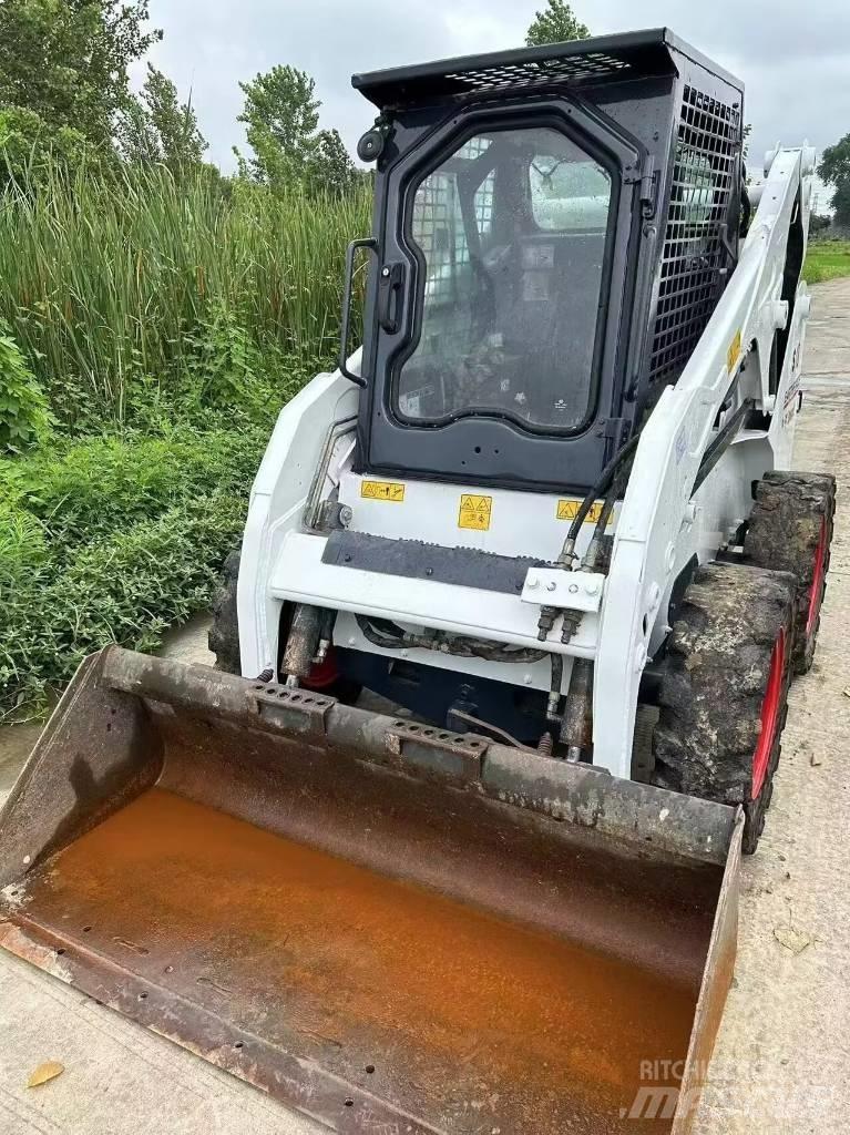 Bobcat S 18 Šmykom riadené nakladače