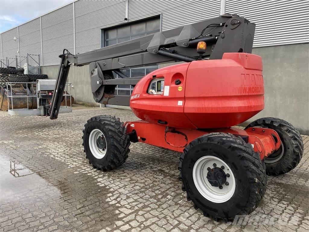 Manitou 200ATJ RC Kĺbové plošiny