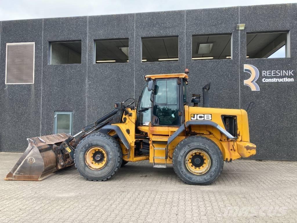 JCB 436 Kolesové nakladače