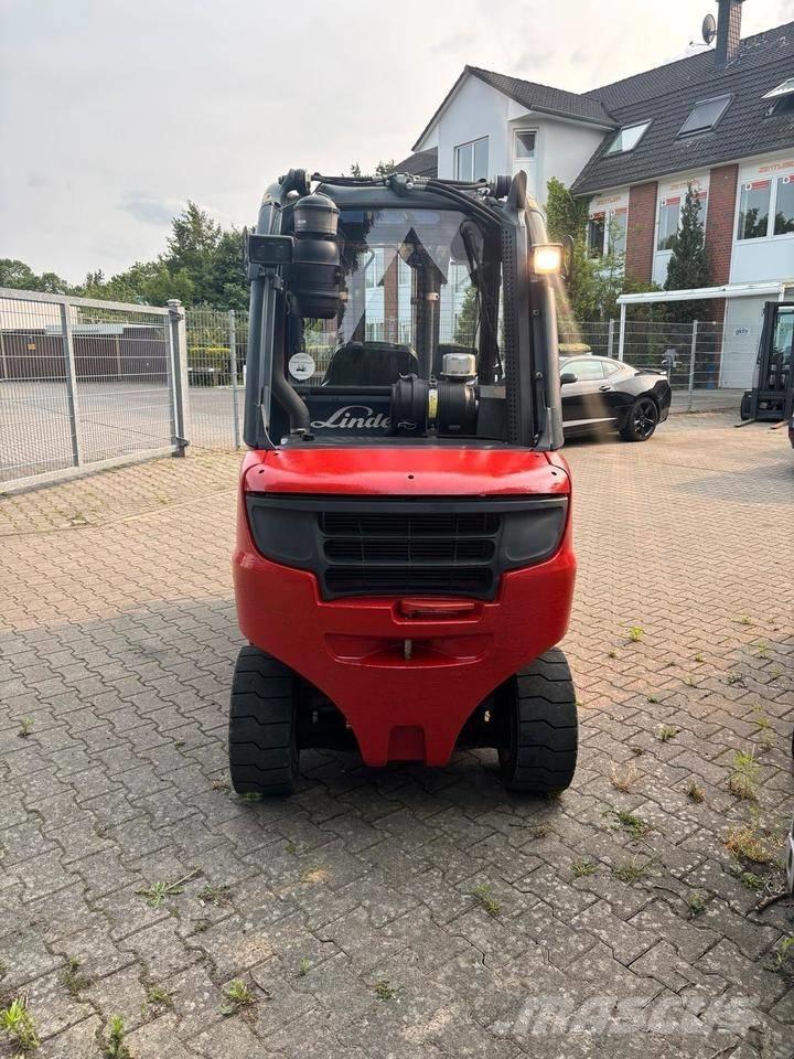 Linde H 30 D Dieselové vozíky