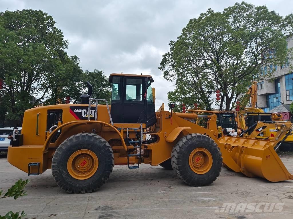 CAT 966 H Kolesové nakladače