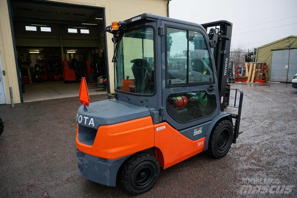 Toyota 52-8FDJF35 Dieselové vozíky