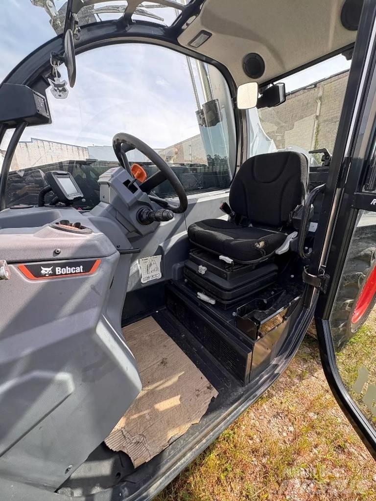 Bobcat TL 26.60 Teleskopické nakladače pre poľnohospodárstvo