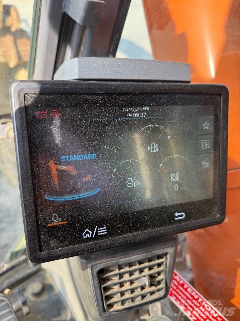 Doosan DX 420 LC Pásové rýpadlá
