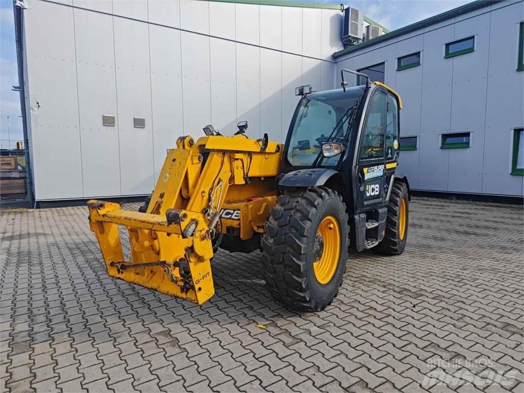 JCB 542-70 Teleskopické nakladače pre poľnohospodárstvo