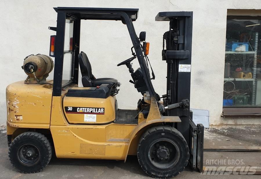 CAT GP 30 LPG vozíky