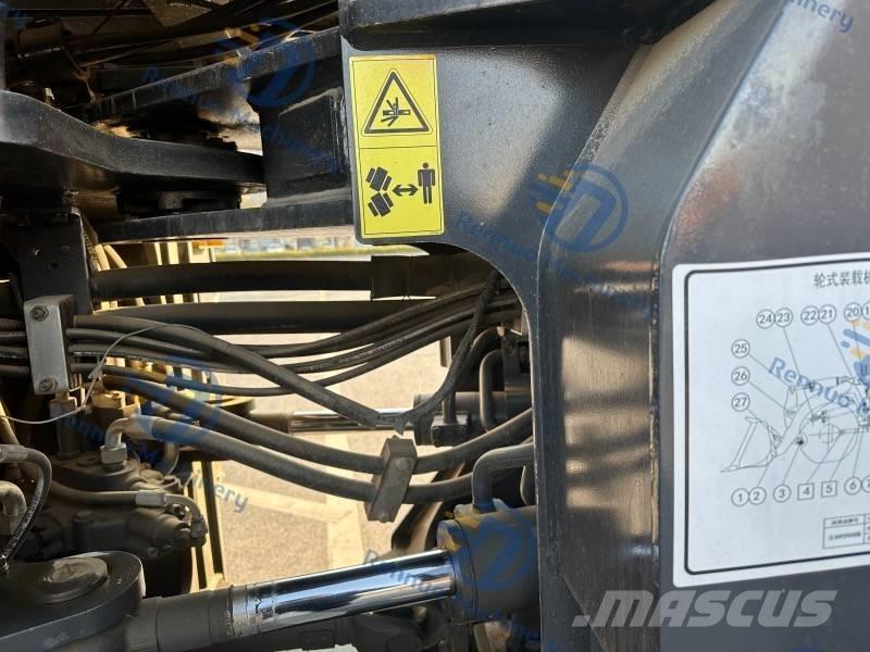 LiuGong CLG856 Kolesové nakladače