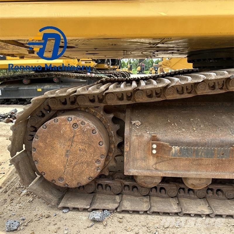 Komatsu PC 400-7 Pásové rýpadlá