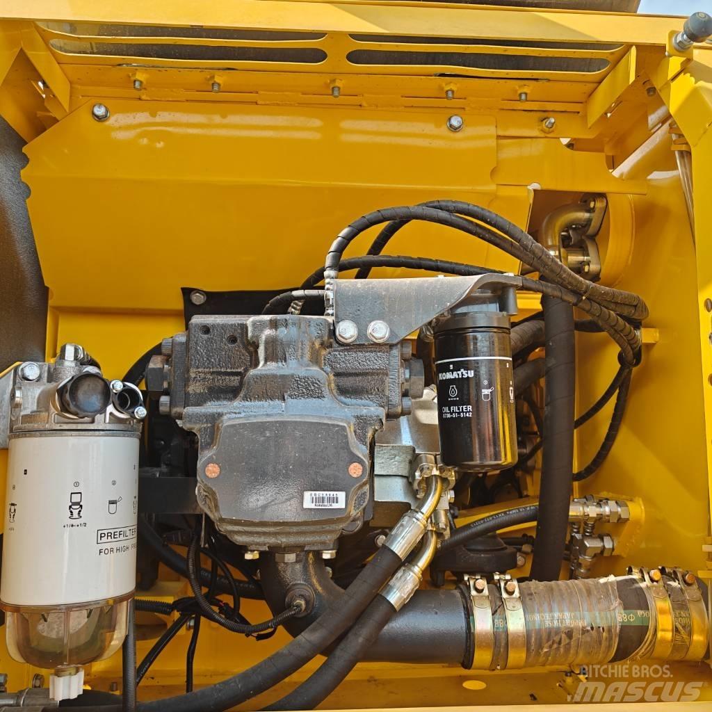 Komatsu 200-8N1 Pásové rýpadlá