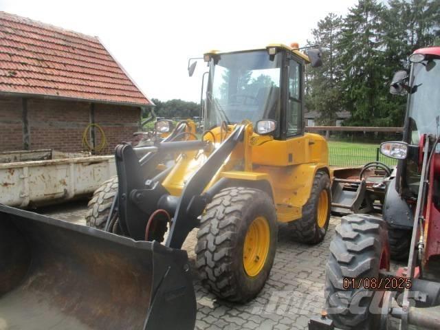 Volvo L 30 Kolesové nakladače