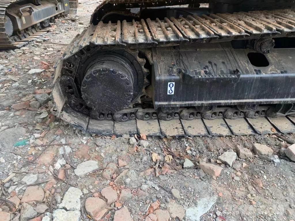 CAT 318dl Pásové rýpadlá