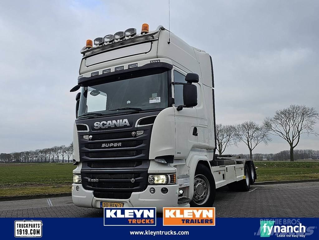 Scania R520 Hákový nosič kontajnerov