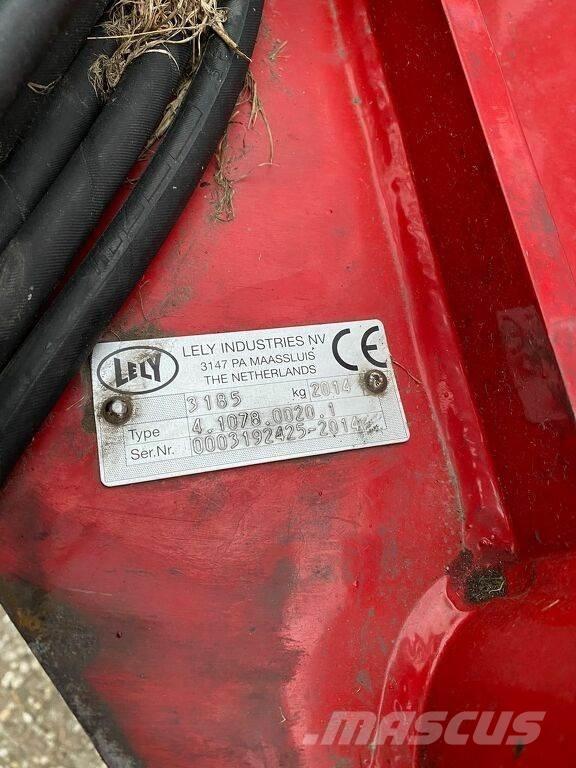Lely 1250 Obracače a zhrabovače sena