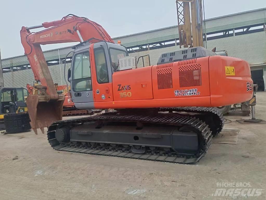 Hitachi ZX 350 Pásové rýpadlá