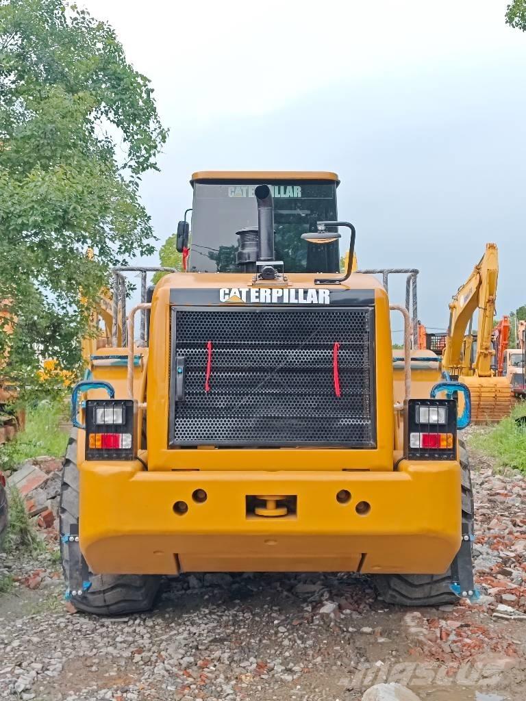CAT 950 H Kolesové nakladače