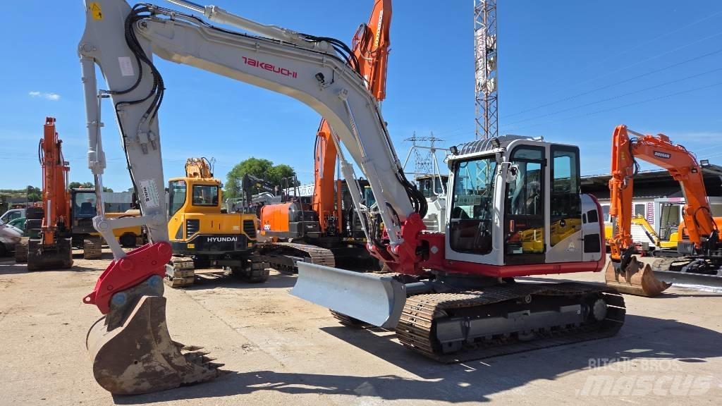 Takeuchi TB 2150 Pásové rýpadlá