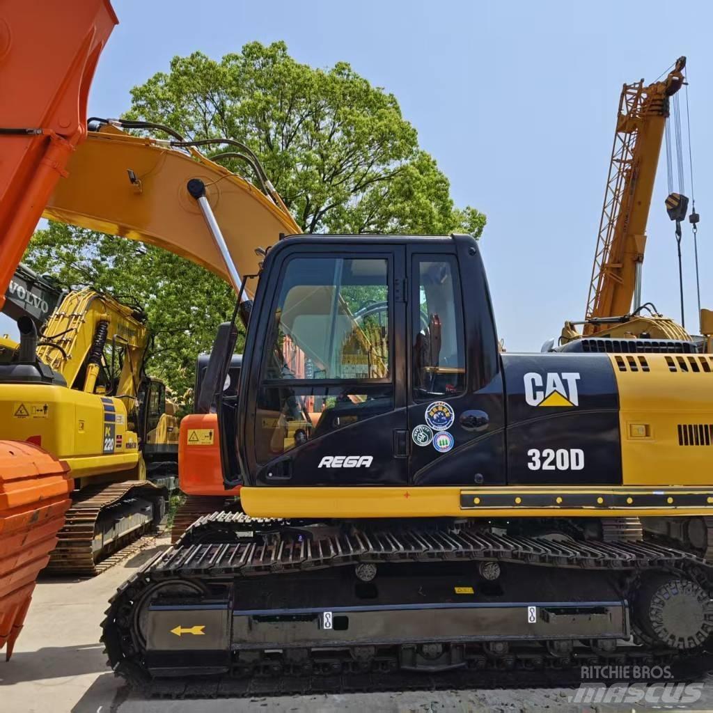 CAT 320 D Pásové rýpadlá