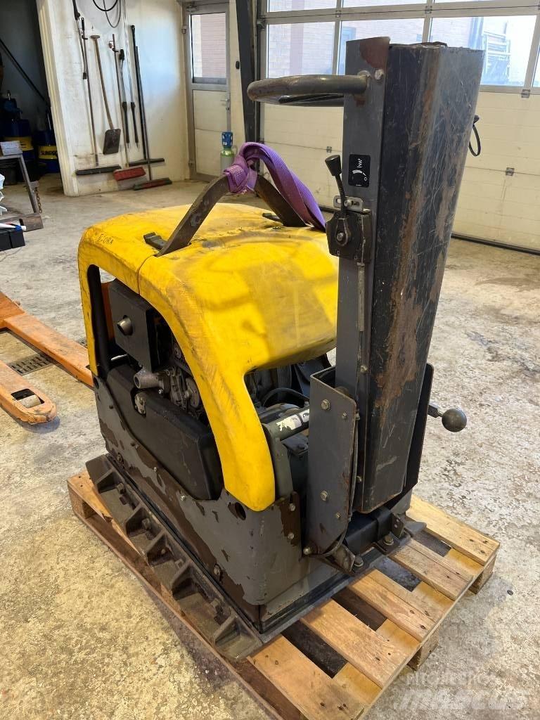 Atlas Copco LG 504 Pôdne kompaktory