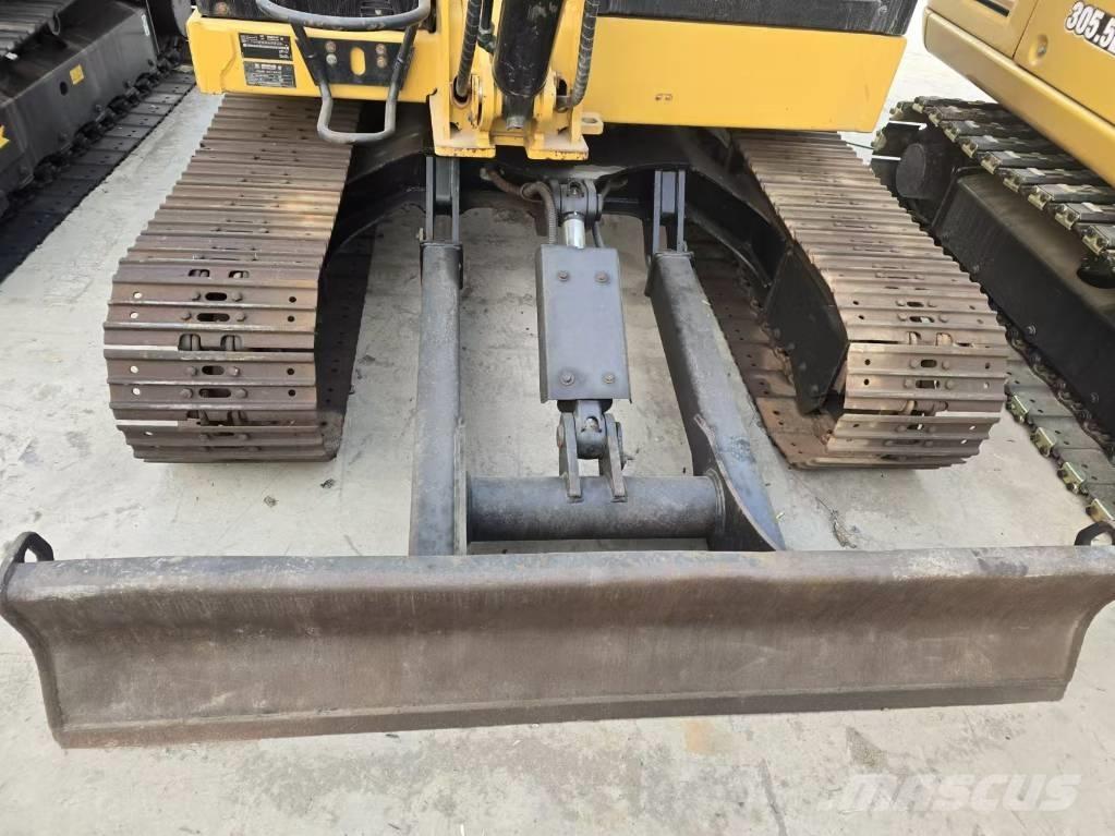 CAT 306 Mini rýpadlá < 7t