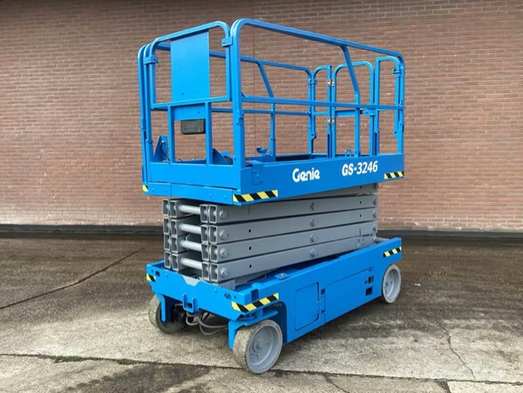 Genie gs3246 Nožnicové zdvíhacie plošiny