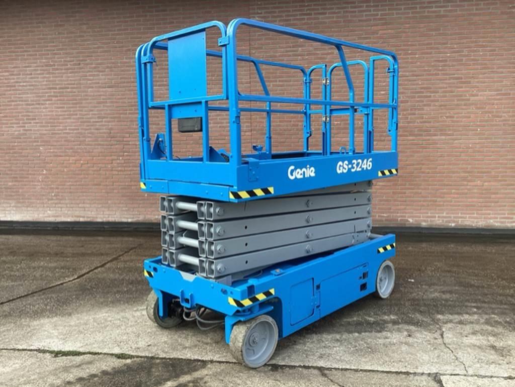 Genie gs3246 Nožnicové zdvíhacie plošiny