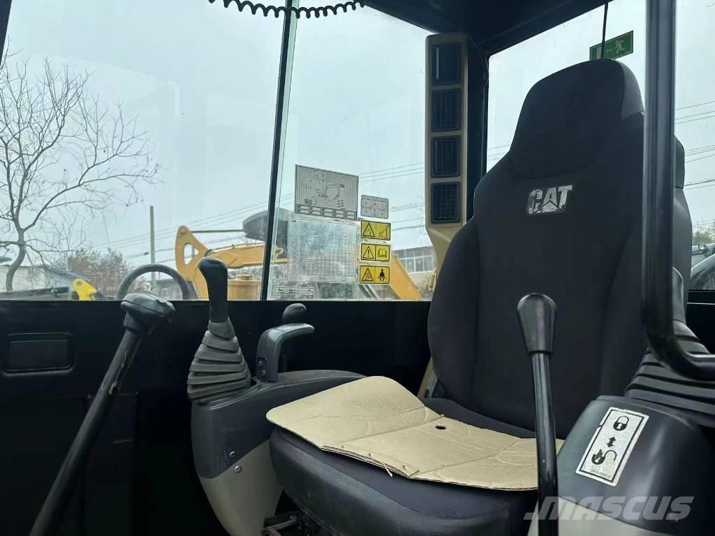 CAT 306D Pásové rýpadlá