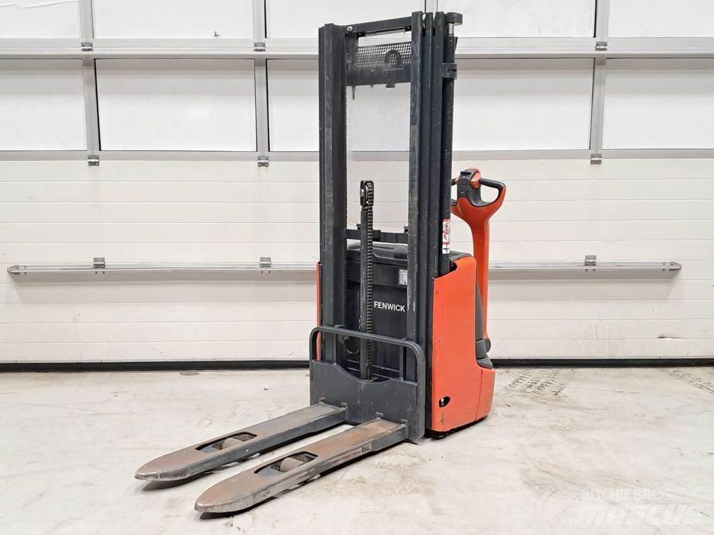 Linde L10 Ručne vedené vysokozdvižné vozíky