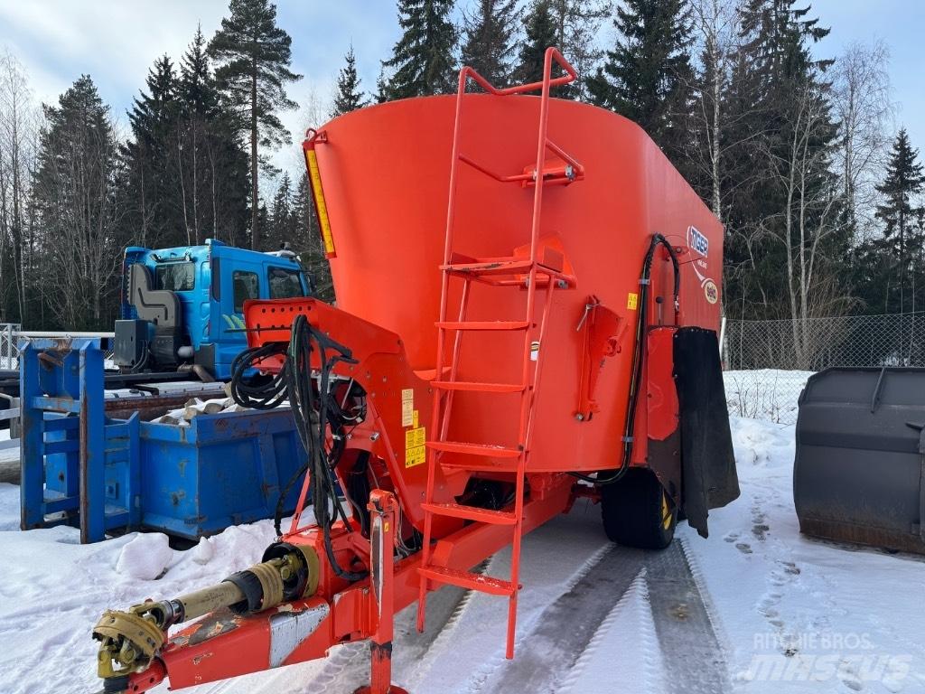 Seko Tiger 240 Kŕmidlá, kŕmne žľaby