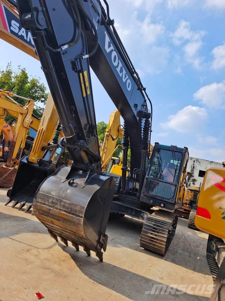 Volvo EC 210 D Pásové rýpadlá