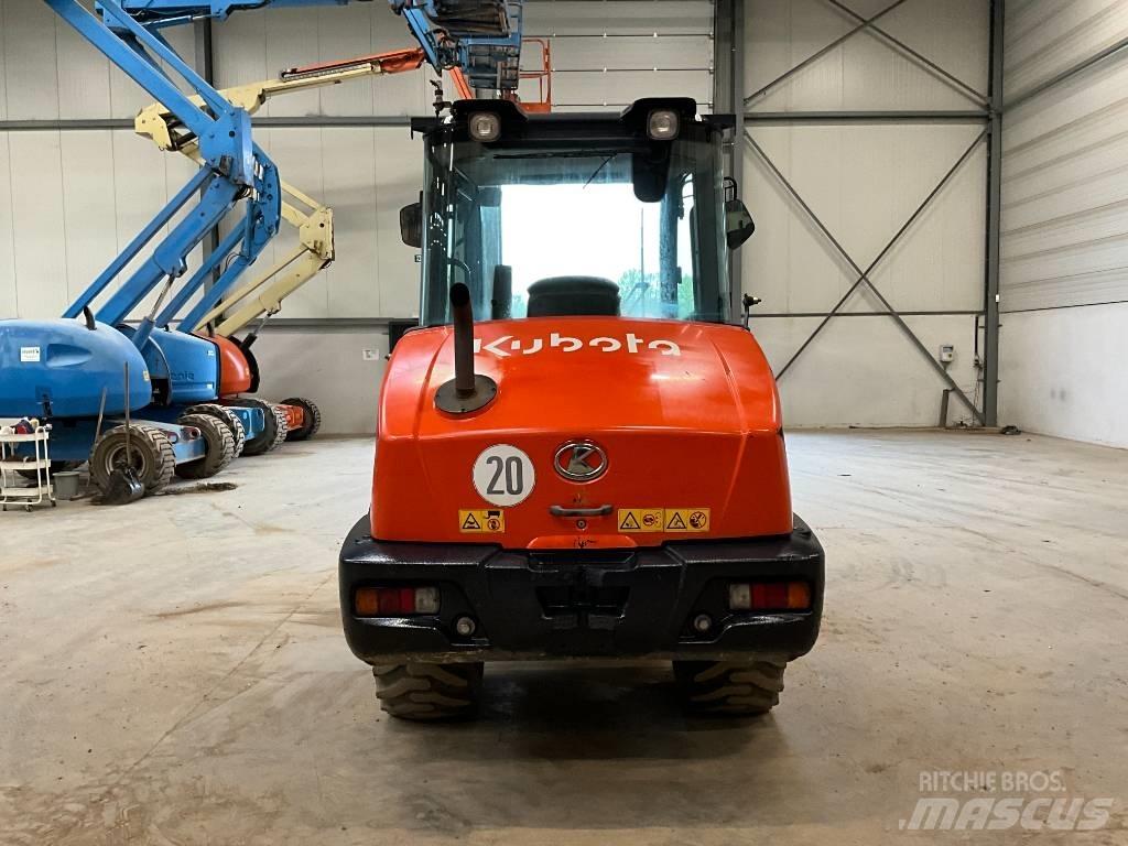 Kubota R 065 Kolesové nakladače