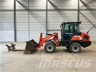 Kubota R 065 Kolesové nakladače