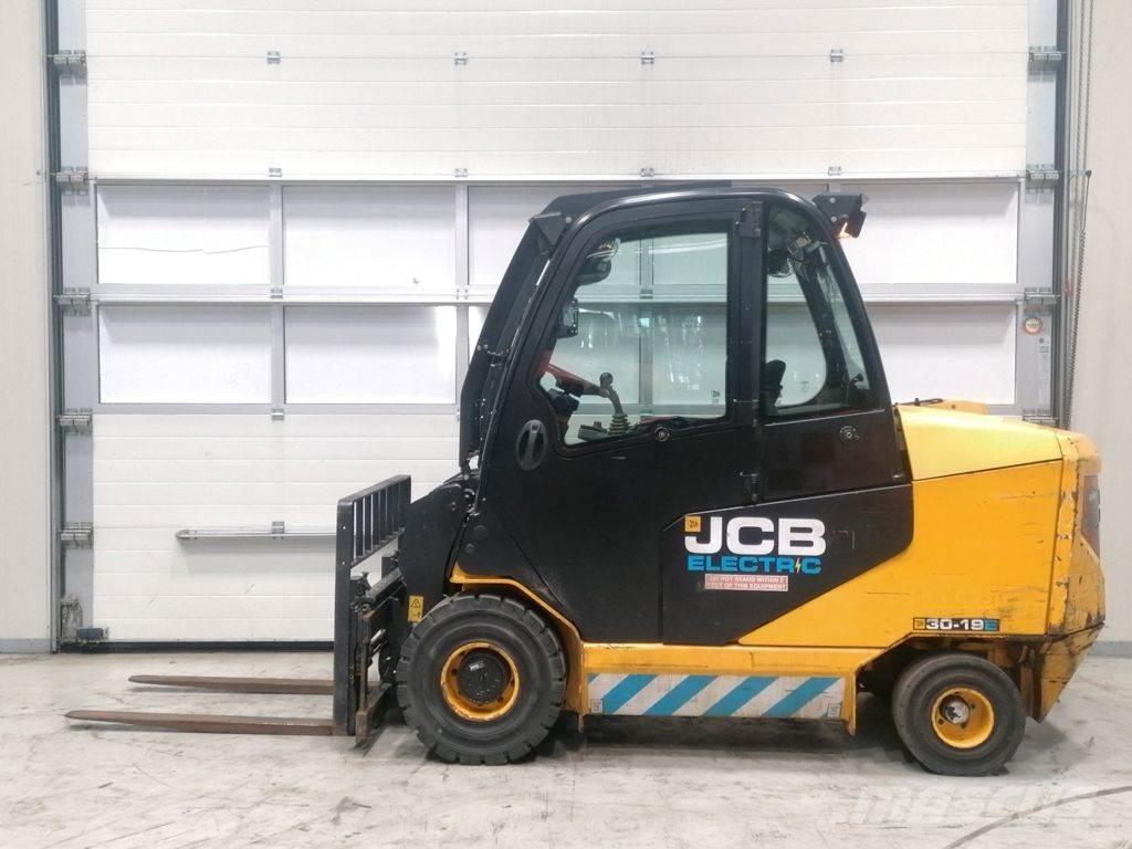 JCB TLT30-19E Teleskopické manipulátory
