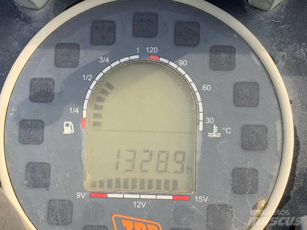 JCB VMT 260 Tandemové valce