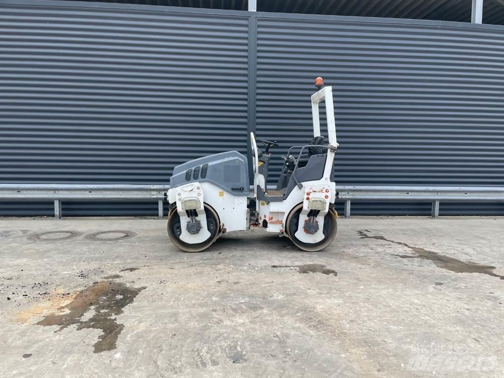 Hamm HD 12 VV Tandemové valce