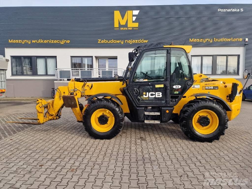JCB 535-140 Teleskopické manipulátory