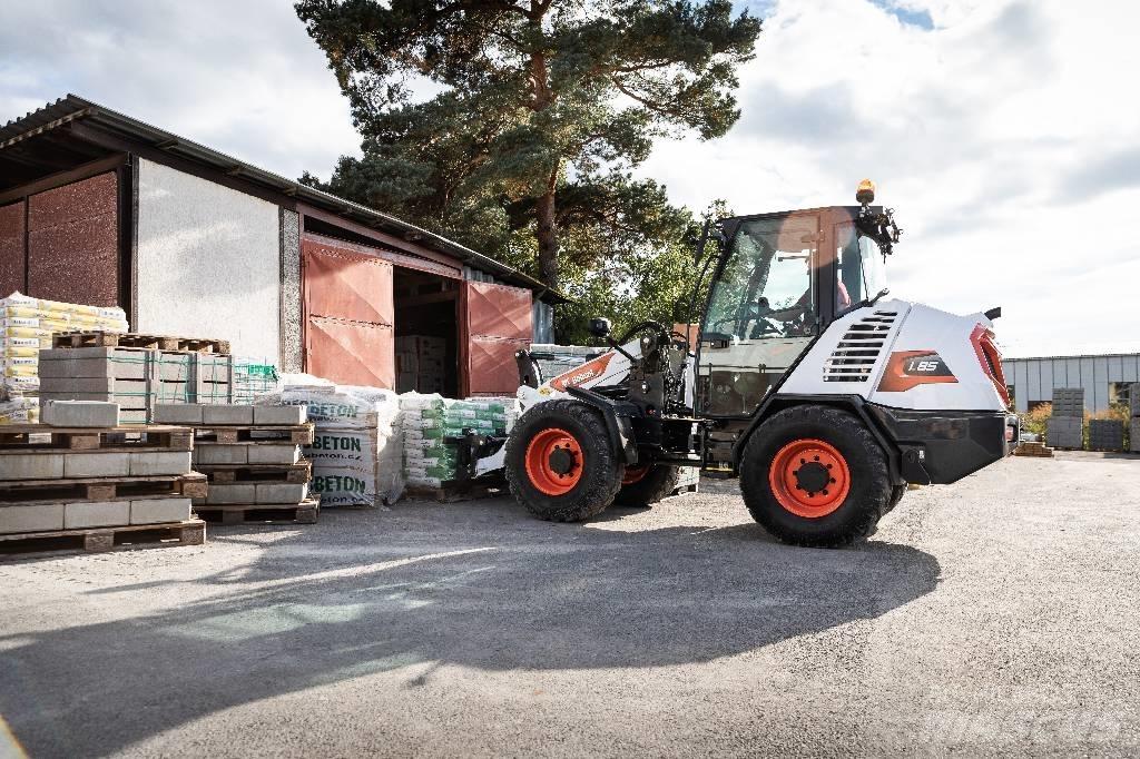Bobcat L 85 Kolesové nakladače
