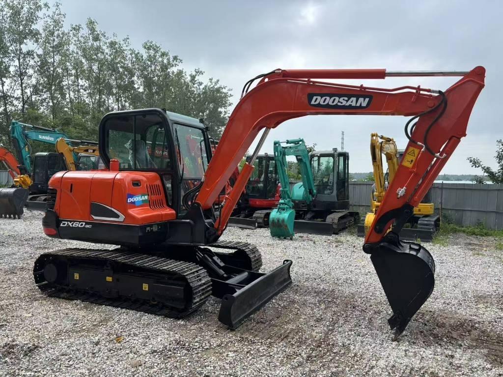 Doosan DX 60 Mini rýpadlá < 7t
