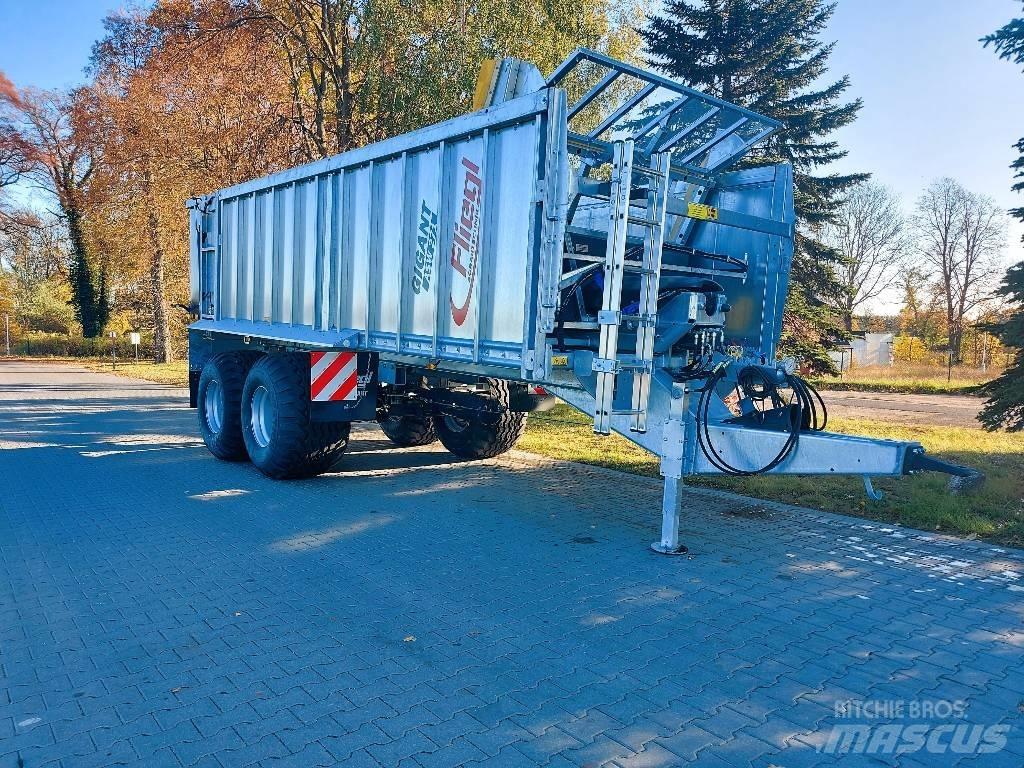 Fliegl ASW 271 Rozmetadlá maštaľného hnoja